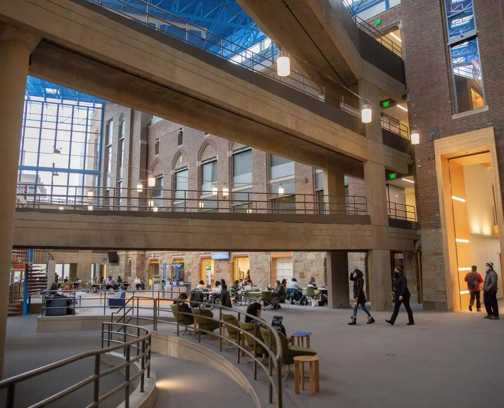 Atrium in the Wellesley Science Center.
